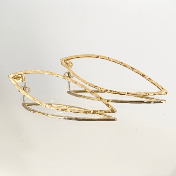 Gorjana Jewelry - NWOT Gorjana Cut-Out Earrings